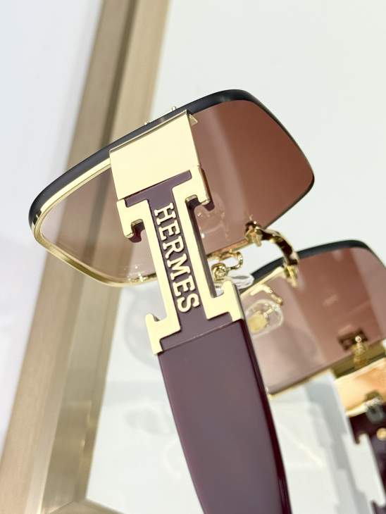 Picture of Hermes Sunglasses _SKUfw70119377fw